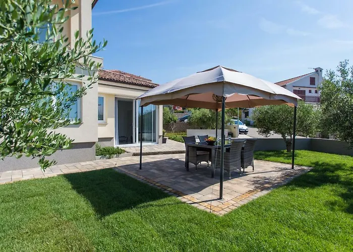 Апартаменты Natalija Крк